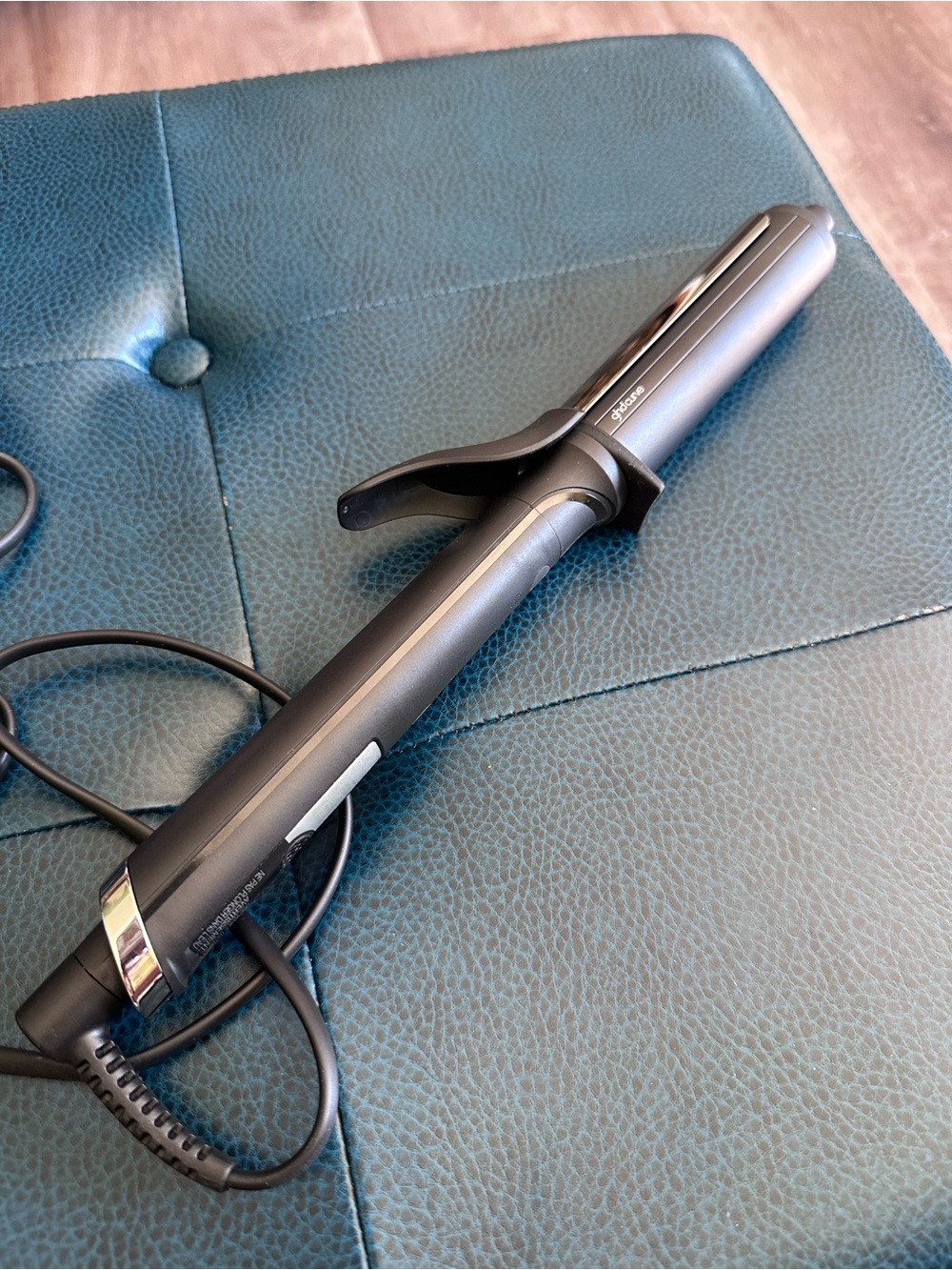 ghd Black Professional Curling Iron with Clamp